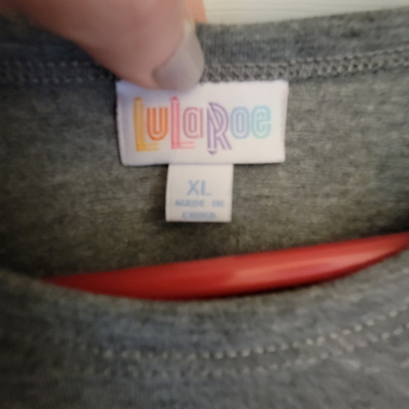 Shirt - Picture 2 of 3